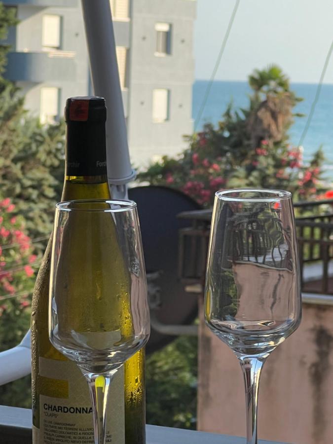 Sea View Lejlighed Durrës Eksteriør billede
